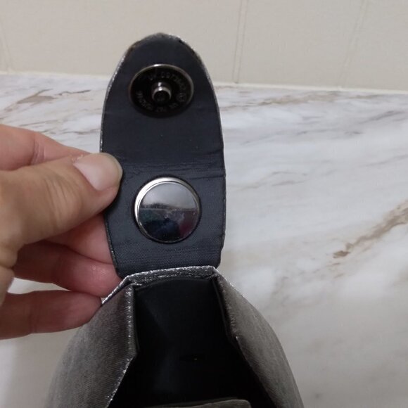 Triangle Pyramid Purse Wristlet Silver Gray Metallic Fabric - Picture 7 of 12